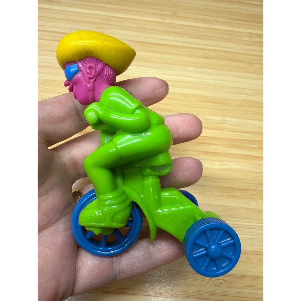 1995 Wendy's Bike Trax Bicycle Rider Toy Trike Figure Works Vintage